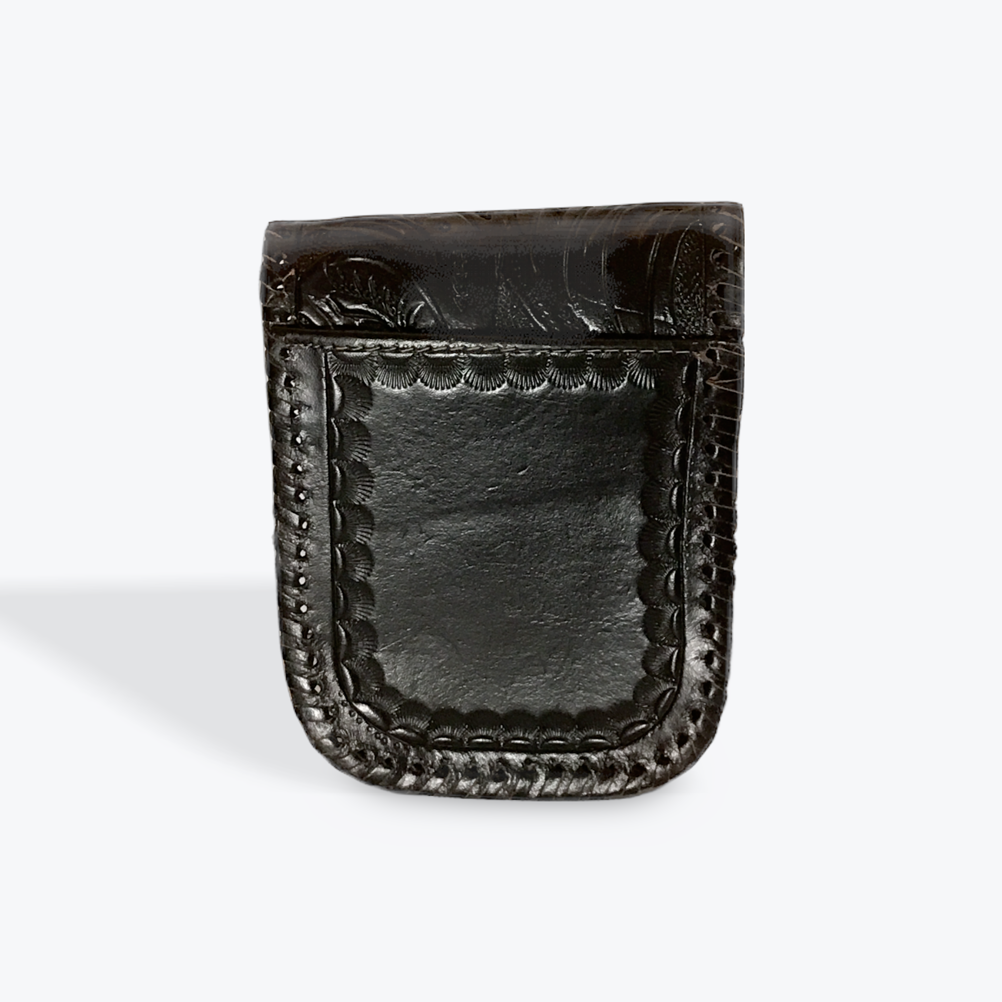 Sarah in crossbody