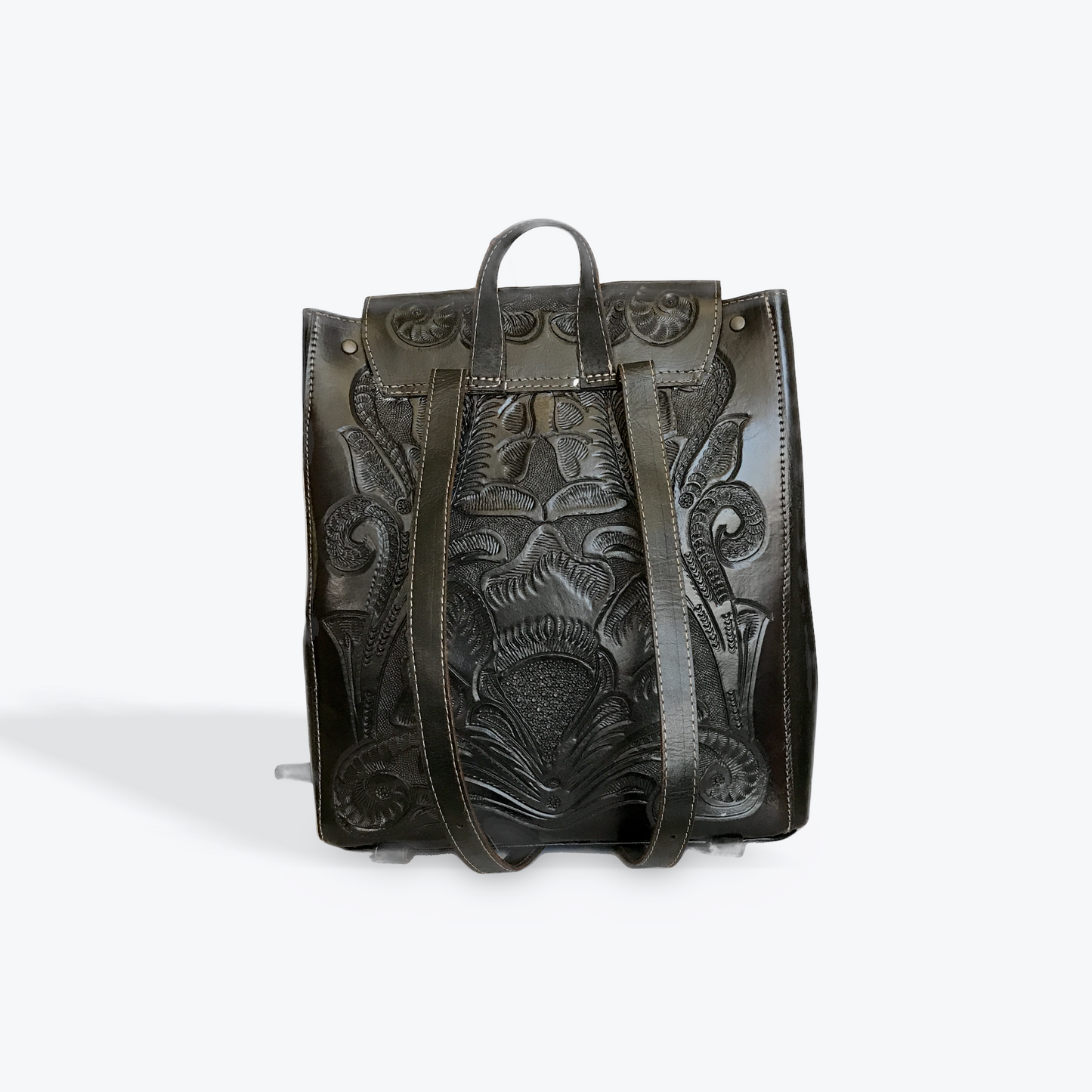 ELIZABETH VAQUETA BACKPACK