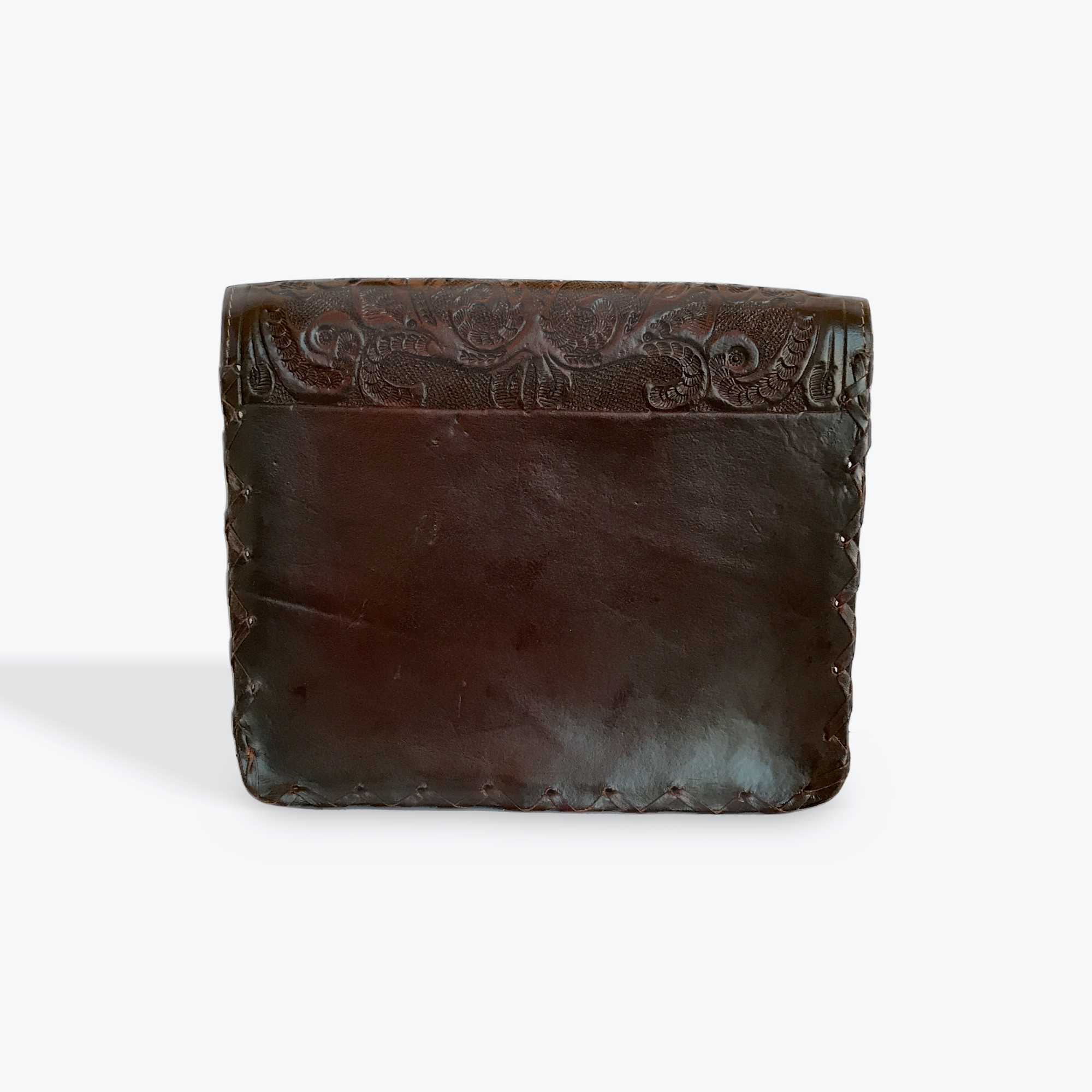 Victoria in dark reddish brown