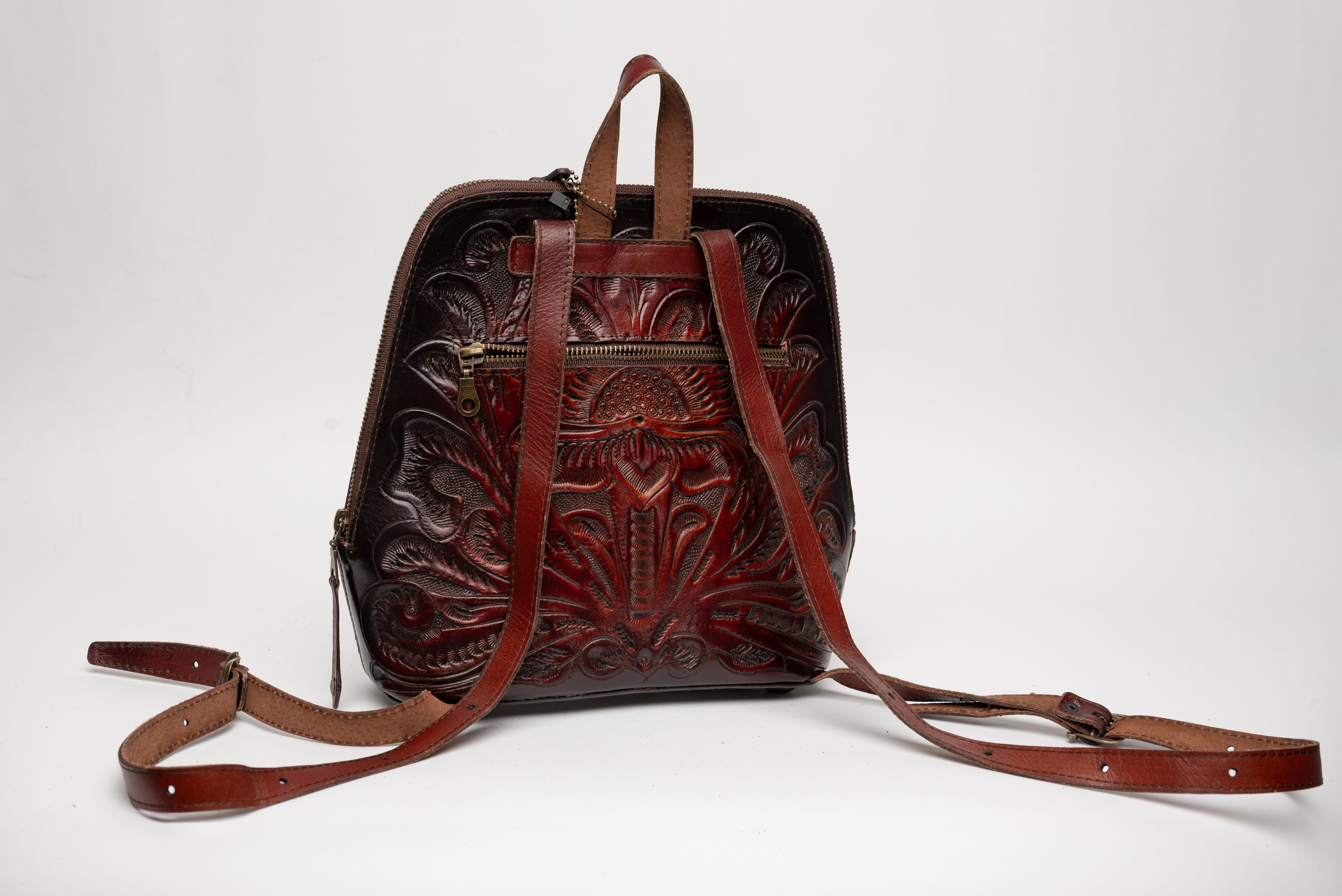 Classic Backpack In Caramel